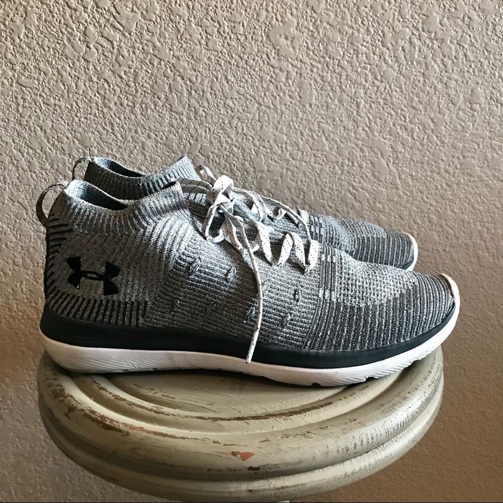 Under Armour Sling flex Rise Running Sneaker